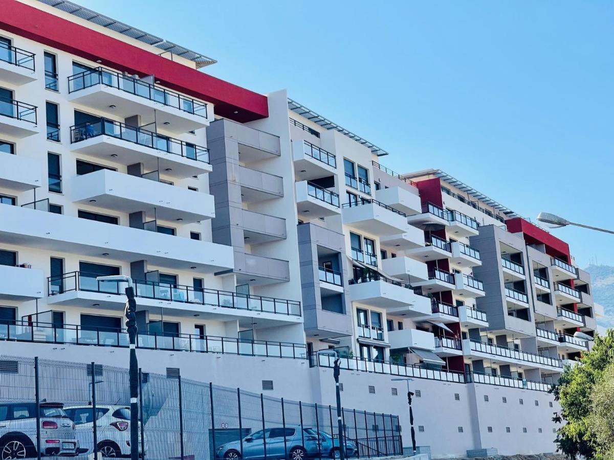 Ajaccio T2 Grand Standing Neuf - Centre Ville Et Plages - 4 Personnes - Parking Prive エクステリア 写真
